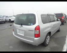 Toyota Succeed Van 2017