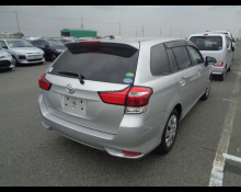 Toyota Corolla Fielder 2017