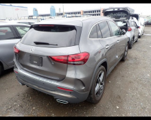 Mercedes-Benz GLA-class 2021