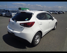Mazda Demio 2017