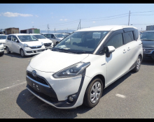 Toyota Sienta 2017