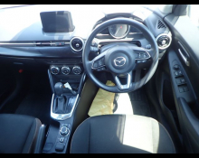 Mazda Mazda2 2021