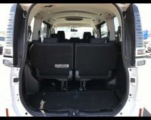 Toyota Voxy 2018