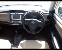 Toyota Corolla Axio 2012