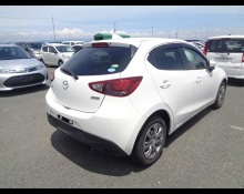 Mazda Demio 2017