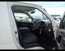 Toyota Hiace Van 2014