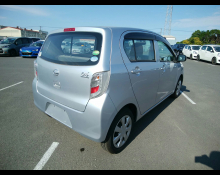 Daihatsu Mira e:S 2017