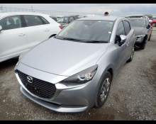Mazda Mazda2 2022
