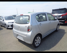 Daihatsu Mira e:S 2017