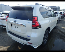 Toyota Land Cruiser Prado 2023