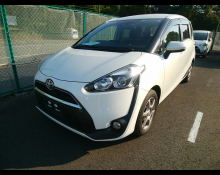 Toyota Sienta 2017