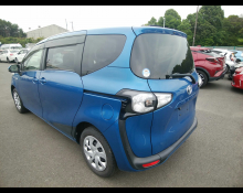 Toyota Sienta 2018