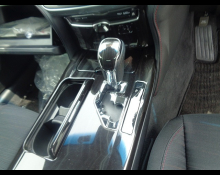 Toyota Crown Hybrid 2017