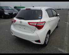 Toyota Vitz 2017