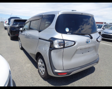 Toyota Sienta 2017