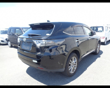 Toyota Harrier 2017