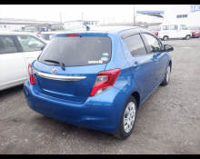 Toyota Vitz 2015