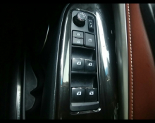 Toyota Harrier 2017