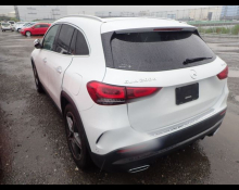 Mercedes-Benz GLA-class 2020
