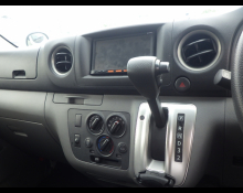 Nissan NV350 2017