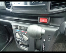 Daihatsu Mira e:S 2017