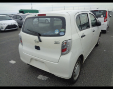 Daihatsu Mira e:S 2017