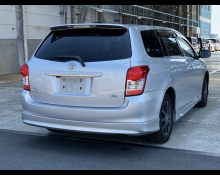 Toyota Corolla Fielder 2011