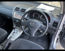 Toyota Corolla Fielder 2011