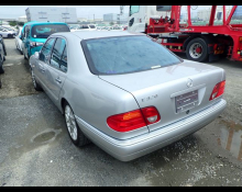 Mercedes-Benz E-Class 1999
