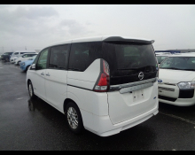 Nissan Serena 2017