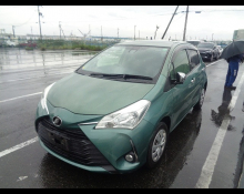 Toyota Vitz 2017