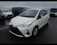 Toyota Vitz 2017