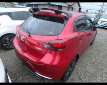 Mazda Mazda2 2021