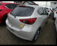 Mazda Mazda2 2022