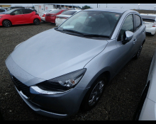 Mazda Mazda2 2022