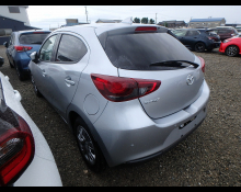 Mazda Mazda2 2022