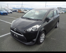 Toyota Sienta 2017