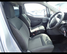 Nissan NV200 2020