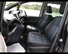 Toyota Noah 2015
