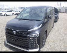 Toyota Voxy 2022