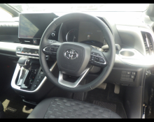 Toyota Voxy 2022