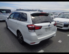 Toyota Corolla Fielder 2018