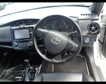 Toyota Corolla Fielder 2018