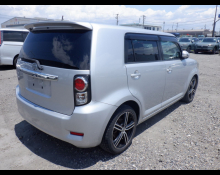 Toyota Corolla Rumion 2010