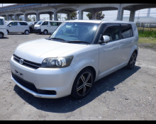 Toyota Corolla Rumion 2010