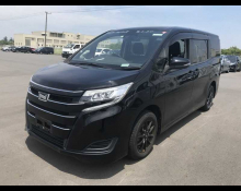 Toyota Noah 2018