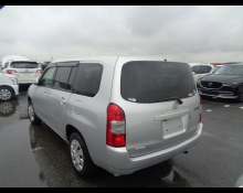 Toyota Succeed Van 2017