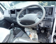 Isuzu Elf 2017