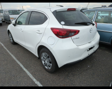 Mazda Mazda2 2022