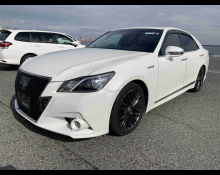 Toyota Crown Athlete 2015